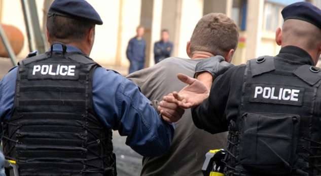 Уште еден косовски пратеник уапсен поради закани кон обвинител