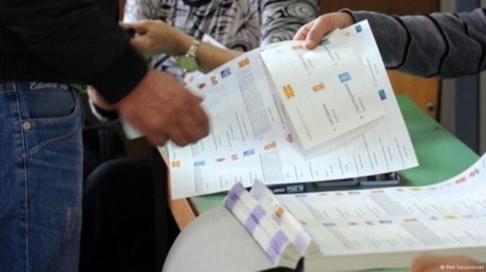 Почна дистрибуцијата на гласачките ливчиња за референдумот