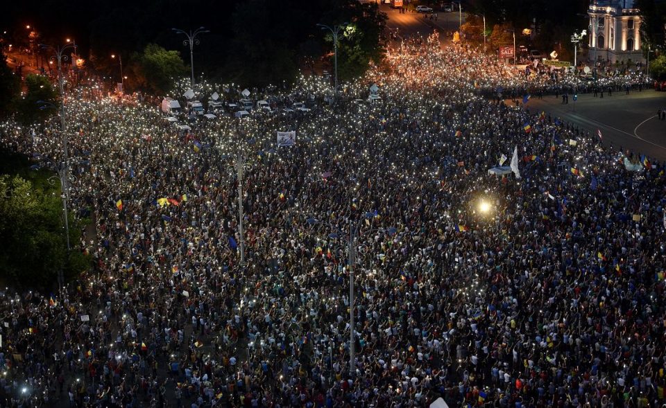 Нови антивладини протести во Романија
