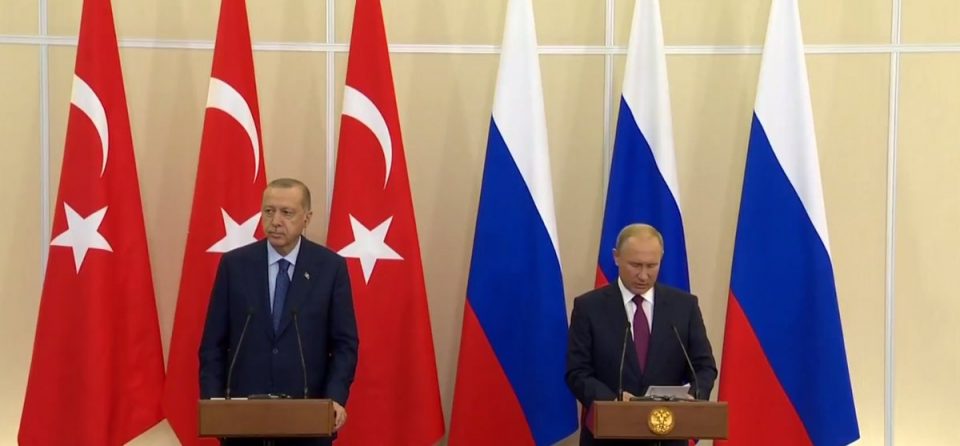Ердоган во Русија на средба со Путин