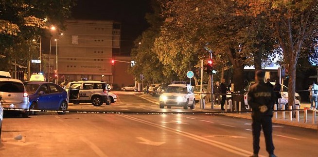 Кој ги штити бруталните убијци кои со калашникови ликвидираа две лица среде Скопје?