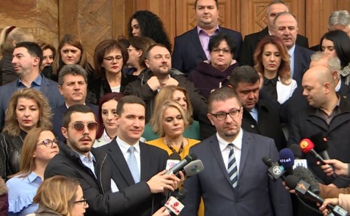ВМРО-ДПМНЕ се нема заканувано на ниту еден пратеник