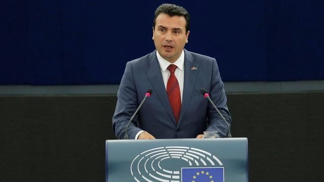 Заев почна нашата земја да ја нерекува „Северна Македонија“