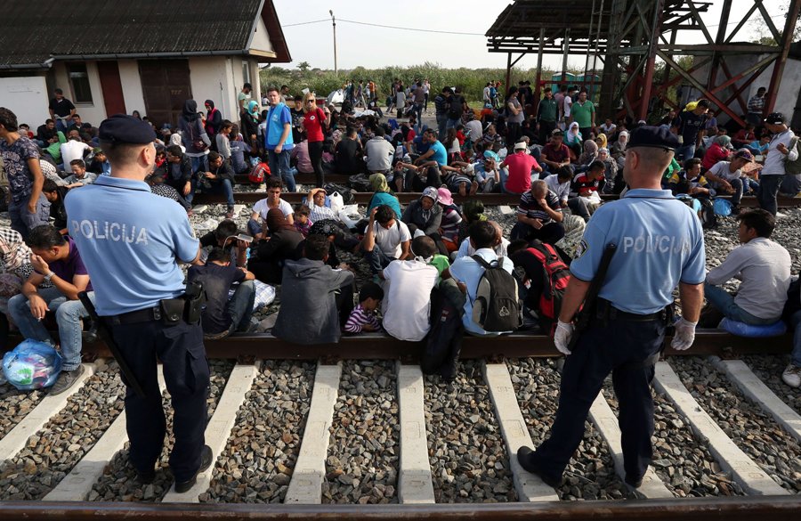 Хрватската полиција е пренасилна со мигрантите