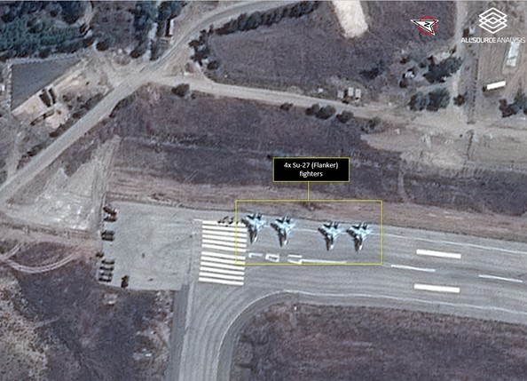 Американски авион ги управуваше дроновите за напад врз руската база во Сирија
