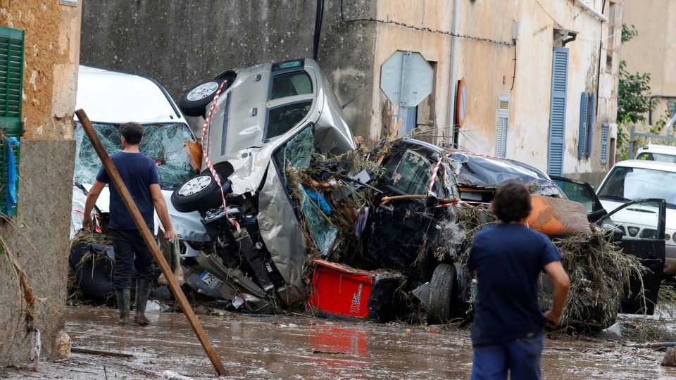 Поплавите на Мајорка однесоа 12 животи, сликите на ужасот тешко се чистат (ВИДЕО)