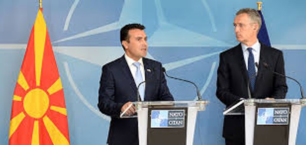 Заев со допис до НАТО побара исправка за користењето на терминот „македонски јазик“