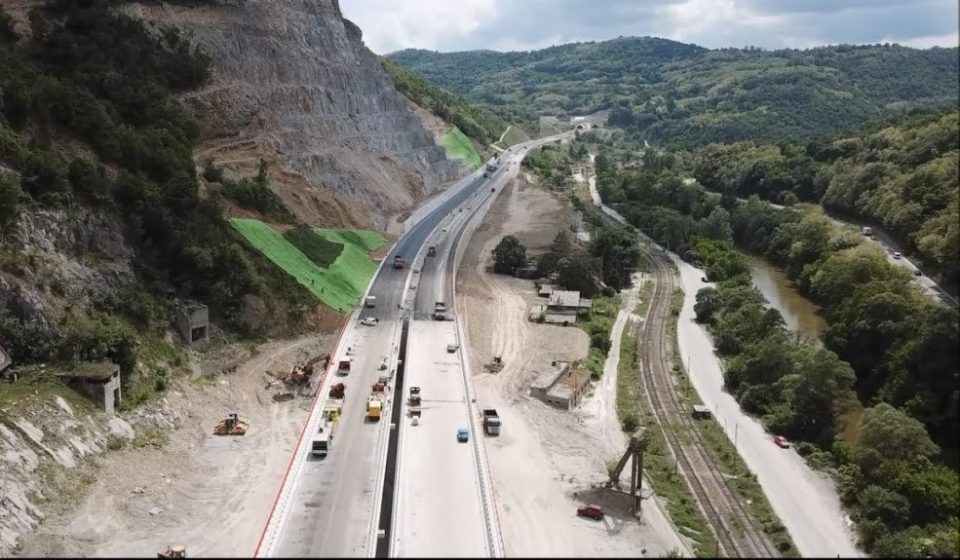 До крајот на годината ќе се возиме по нов автопат од Србија кон Македонија