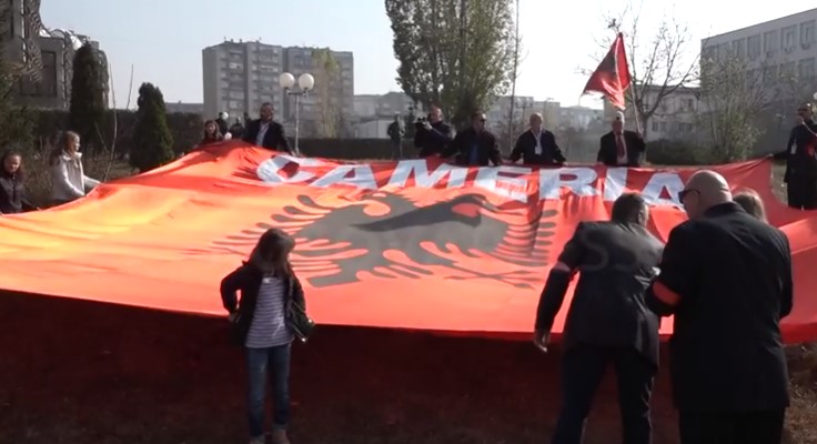 Албанците маршираа за припојување на Прешево со Косово (ВИДЕО)