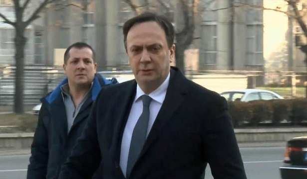 Сашо Мијалков со полиција спроведен во Кривичниот суд