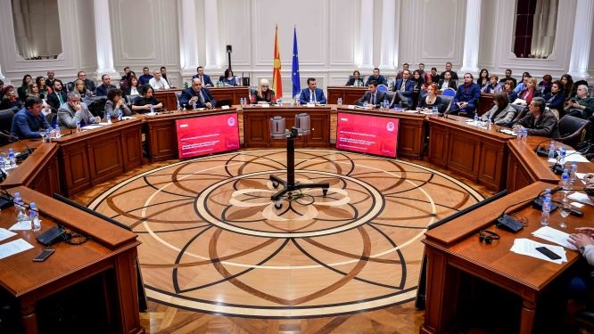 Владата подготвува национална стратегија „Македонија едно општество за сите“