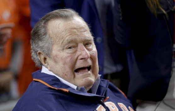 Џорџ Буш ја однесе в гроб тајната за атентатот врз Кенеди (ФОТО)