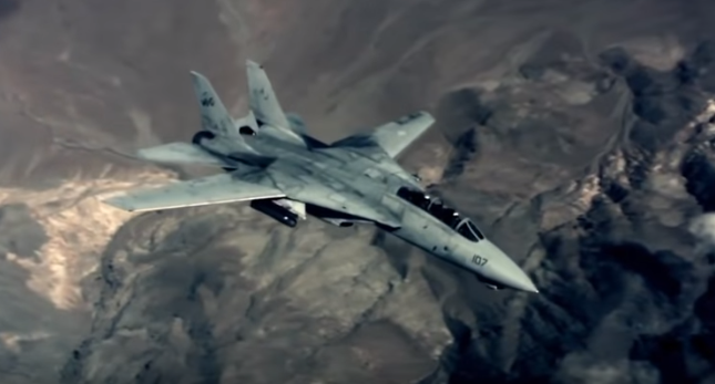 Филмот „Топ Ган“ го прослави „F-14“  (ВИДЕО)