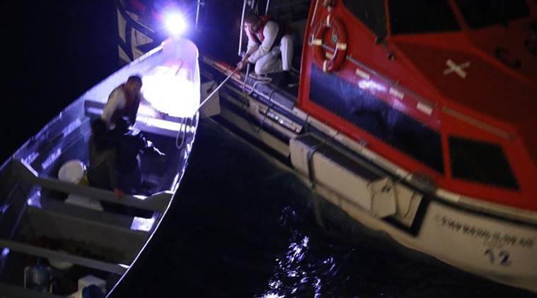 Рибари од Костарика спасени по 20 дена на море