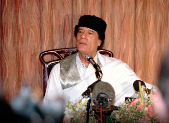 Гадафи најмногу сакаше да јаде полнето пиле и ориз (ФОТО)