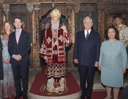 Патријархот Иринеј бара Србија да биде кралство (ФОТО)