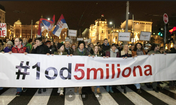 Српската опозиција со протести бара Вучиќ да си замине  (ФОТО/ВИДЕО)