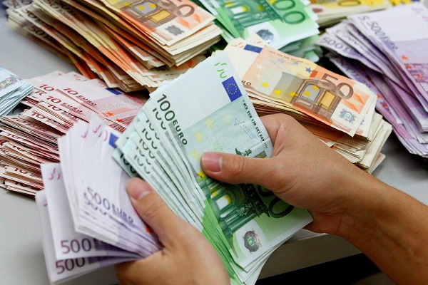 Пет милиони евра од ЕБОР преку Комерцијална банка за поддршка на малите и средни претпријатија