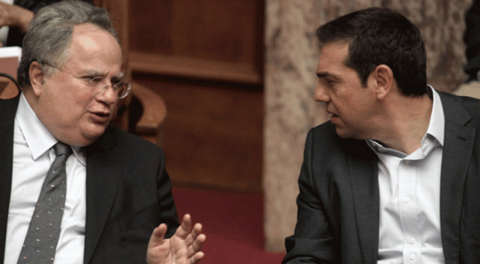 Панхеленски организации поднесуваат тужба против Ципрас и Коѕијас