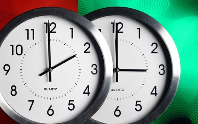 Хофер: Одлуката за поместувањето на часовникот не пред 2021 година
