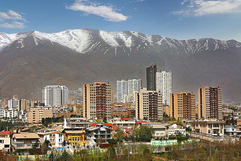 Техеран годишно тоне по 25 сантиметри