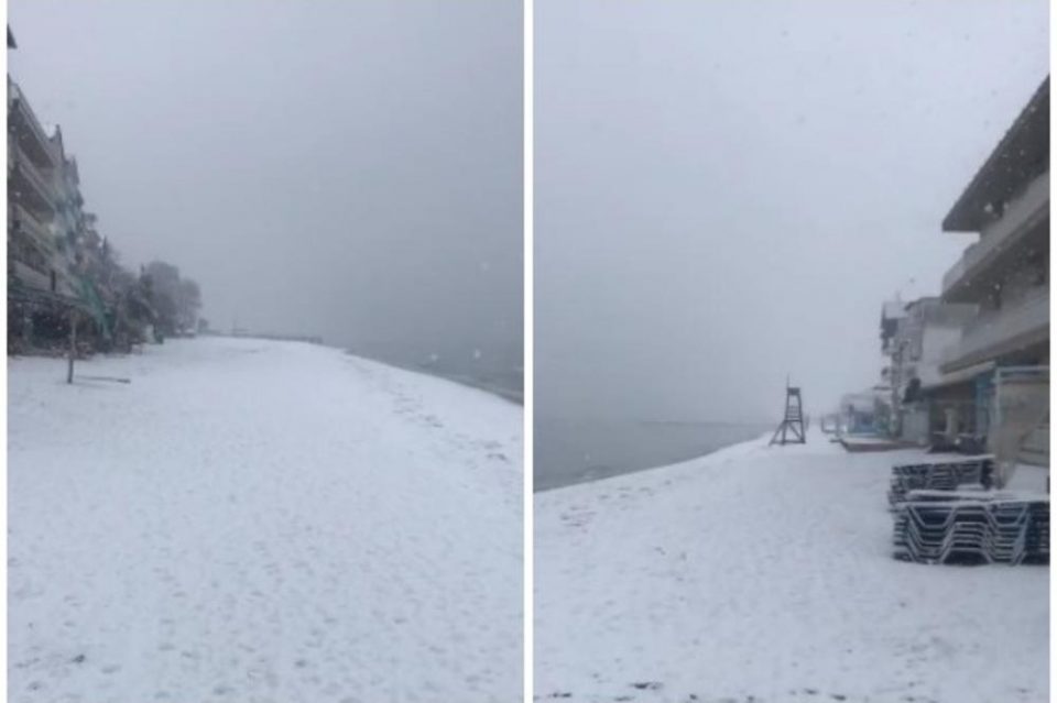 Студен бран во Грција, Паралија забеле од првиот снег (ВИДЕО)