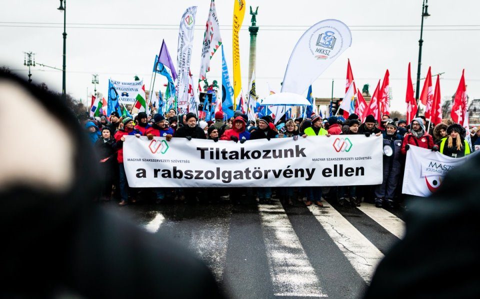 Антивладини демонстрации во Будимпешта (ВИДЕО)