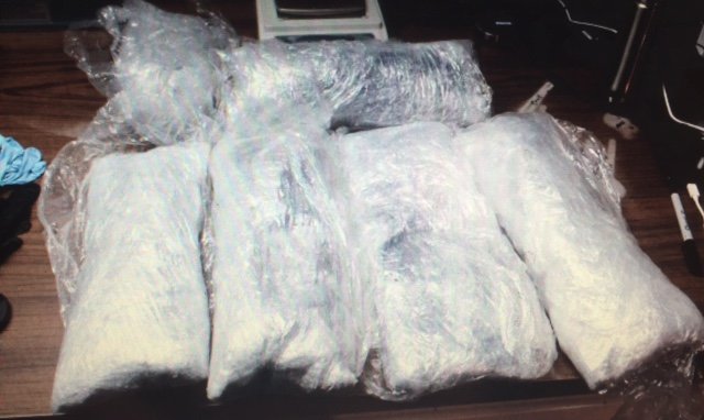 Италијанската полиција заплени 11 кг хероин прошверцуван преку Албанија