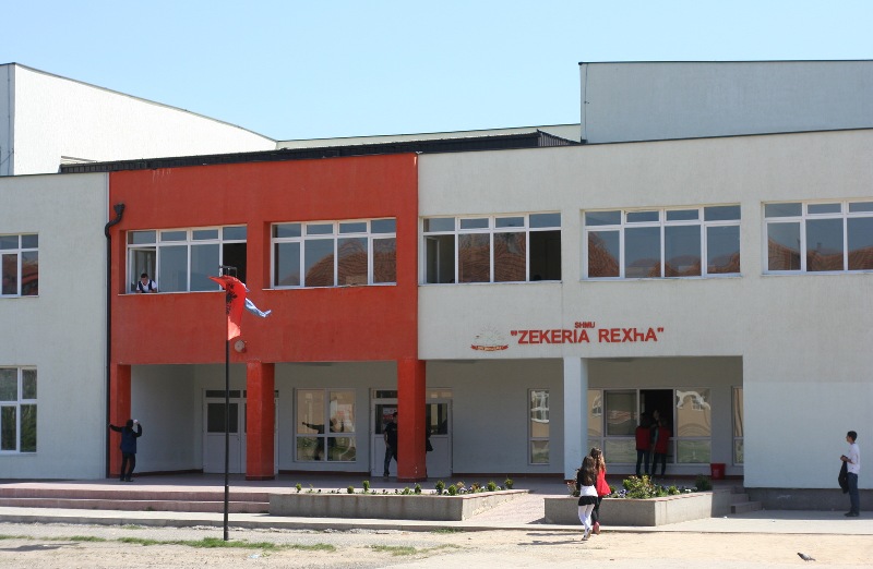 Косовските образовни институции во генерален штрајк