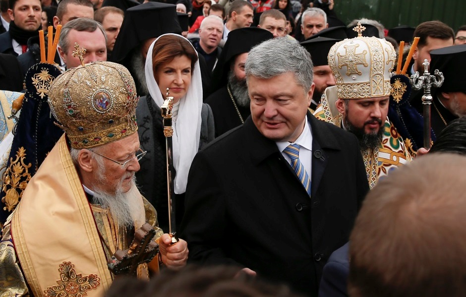 Светиот крст во Истанбул – Почесни гости Порошенко и украинскиот митрополит
