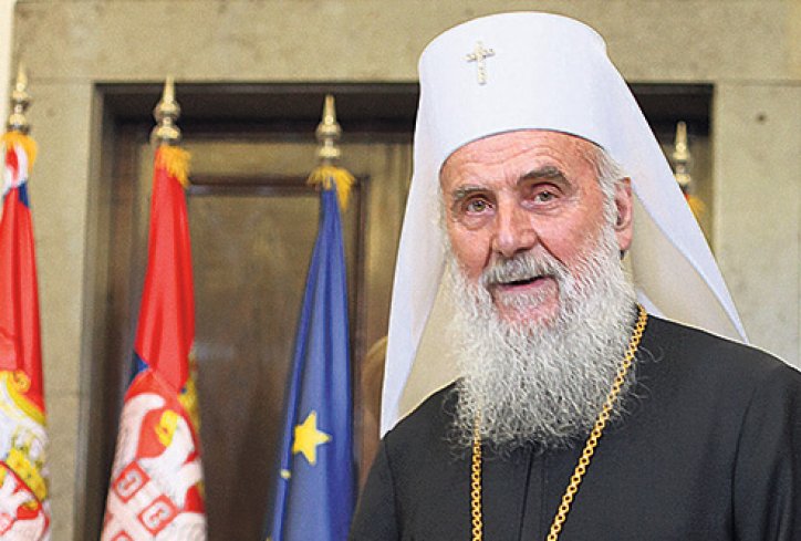 Српскиот патријарх Иринеј примен во болница поради влошената состојба со Ковид-19