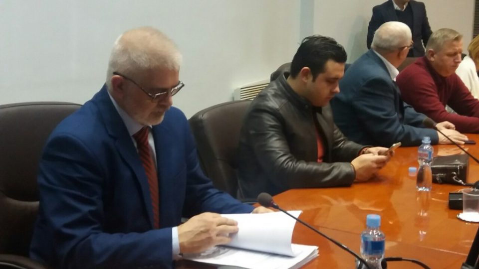 Тодор Петров ја повлече инцијативата за дополнителен референдум за името