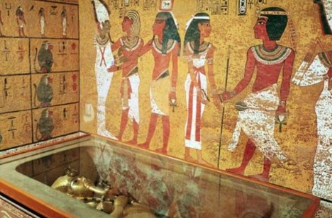 Саркофагот на Тутанкамон ќе се реставрира