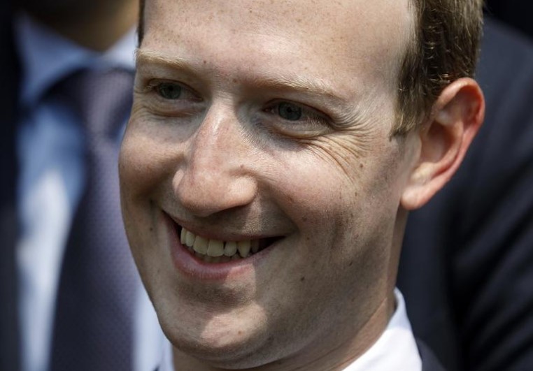 Основачот на Фејсбук скокна на петтото место најбогати милијардери