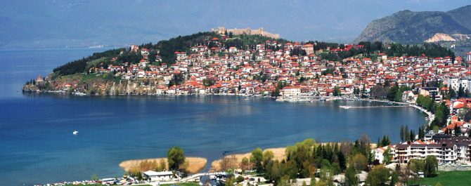 Времена забрана за градење, легализаицја и носење планови во охридскиот регион