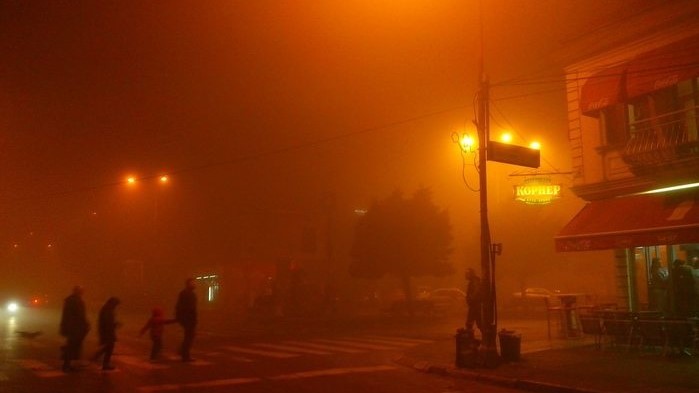 Македонија и вечерва се гуши во енормно загаден воздух