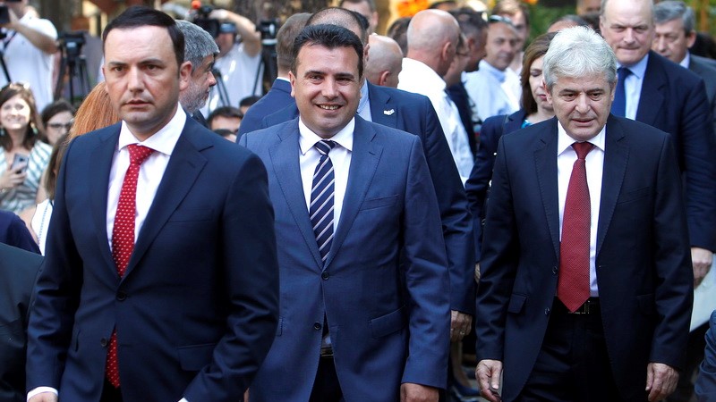 Заев и Ахмети утре на средба за претседателски кандидат