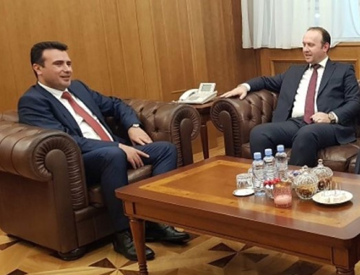 Заев и Гаши денеска пак ќе се видат за Алтернатива да влезе во влада со ДУИ и СДСМ