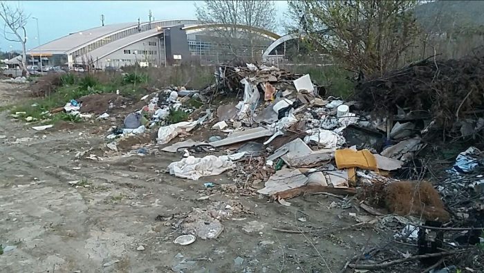 Индијанците на Алјаска го решија проблемот со отпадот, во Македонија тоа не може заради мито и корупција