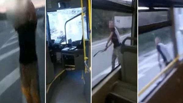 Подивен маж демолира автобус додека патниците врескаат внатре (ВИДЕО)
