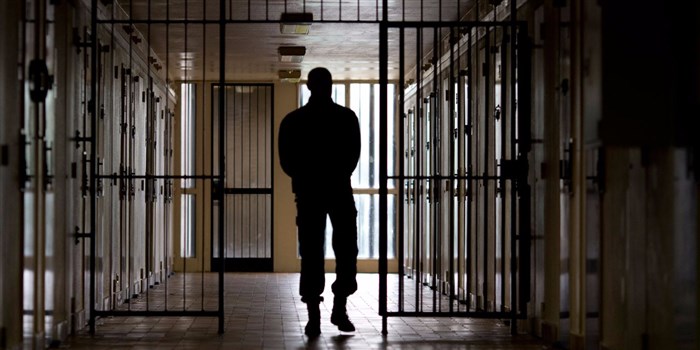 Затворските работници бараат бенефиции како полицајците и војниците