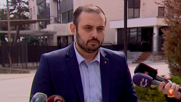 ВМРО-ДПМНЕ обвинува: Спасовски држи началник на функција на кого му се закануваат 10 години затвор