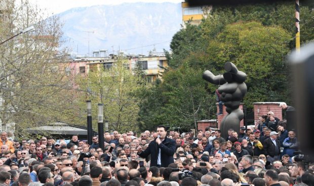 Албанската опозиција ќе ги бојкотира локалните избори