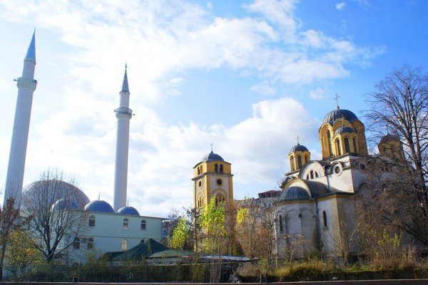 Мнозинството граѓани сметаат дека Уставот не ја ограничува слободата на вероисповед