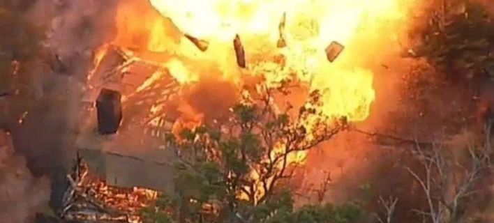 Пожари беснеат во Викторија, 2.000 пожарникари во битка со огнените јазици