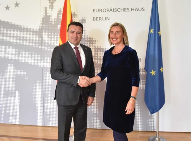 Могерини бара поддршка за Македонија од страна на ЕУ