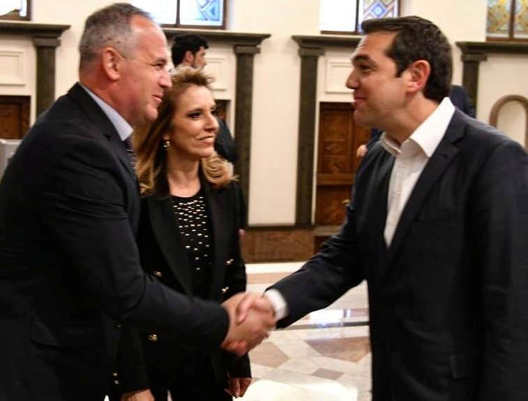 Ципрас искажа честитки за храброста на осумтемина независни