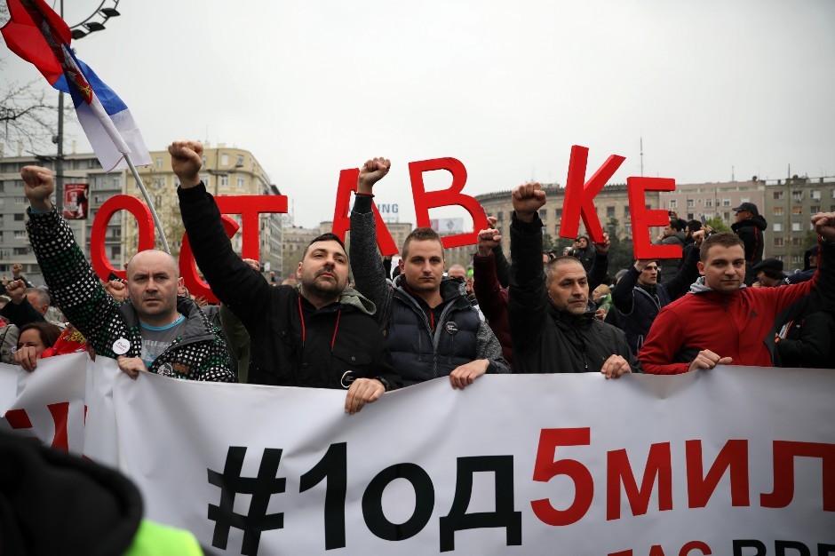 Заврши протестот во Белград: Опозицијата и даде рок на власта да ги исполни нивните барања 