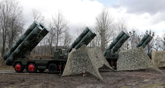 Турција го отфрли ултиматумот на Пенс „или НАТО или Русија“ – купува руски С-400 ракети