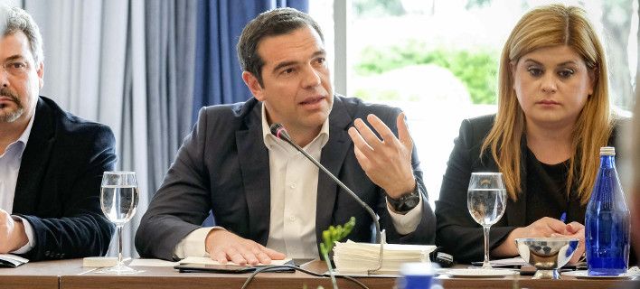 Ципрас доаѓа со 10 министри и со повеќе од 70 бизнисмени